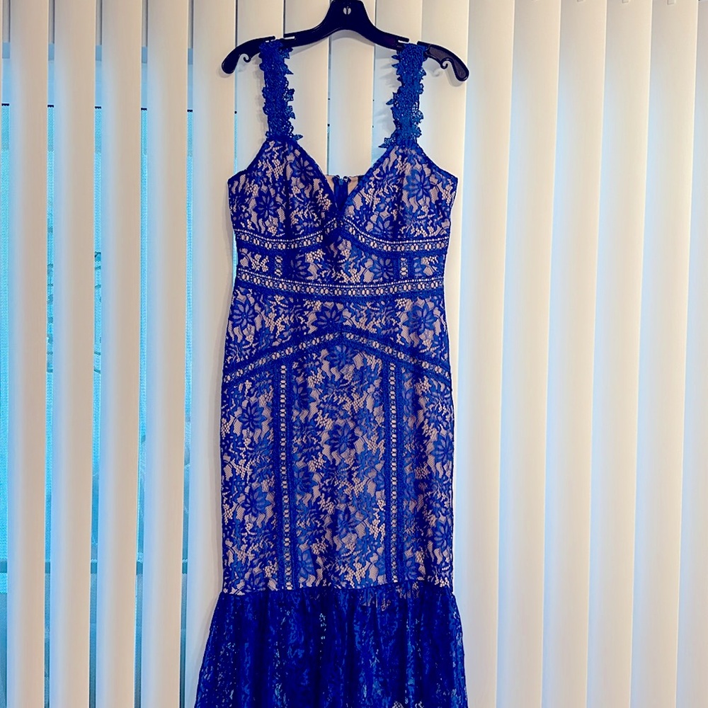 Beautiful royal blue midi dress